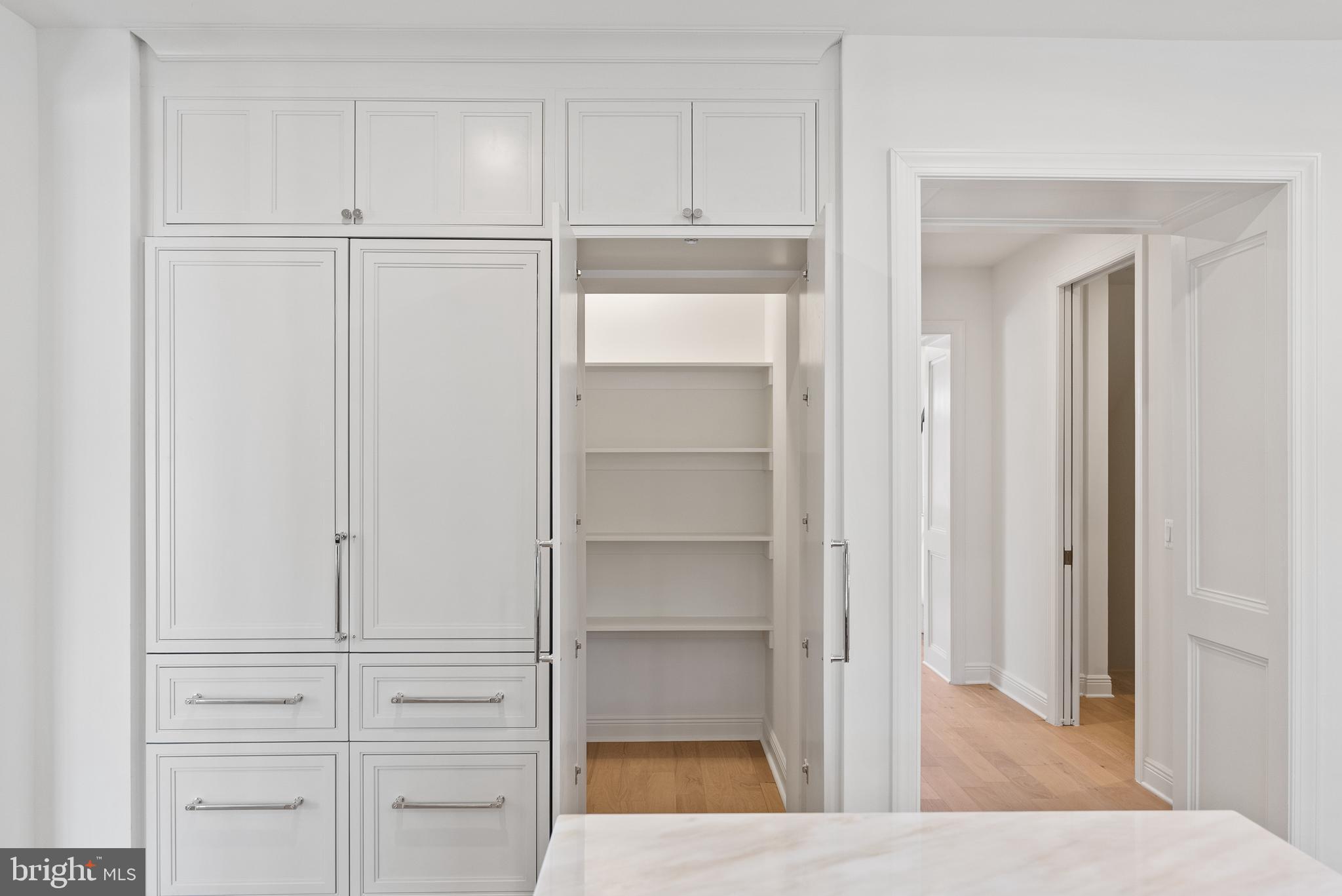 SPRING VALLEY - Residential