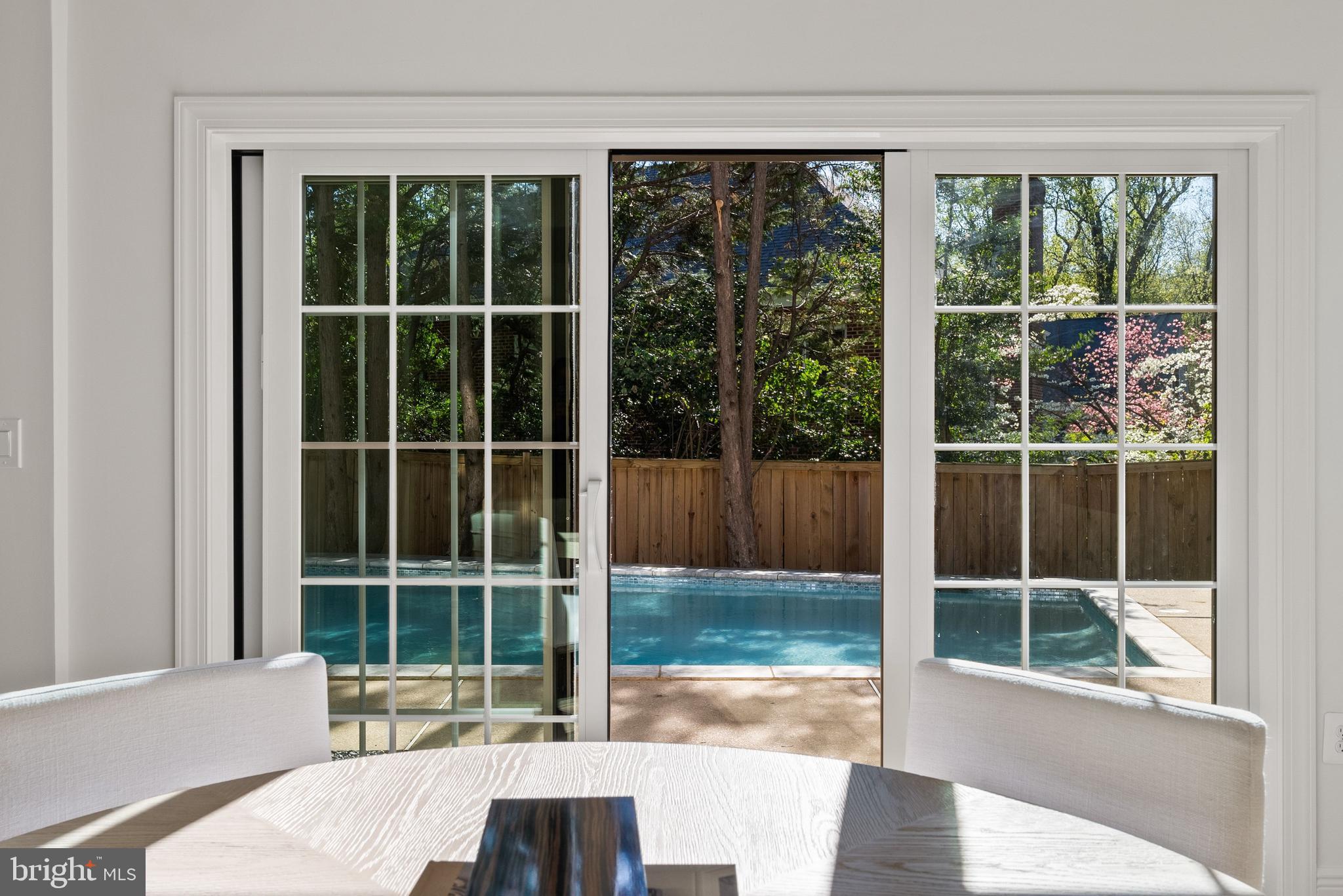 SPRING VALLEY - Residential