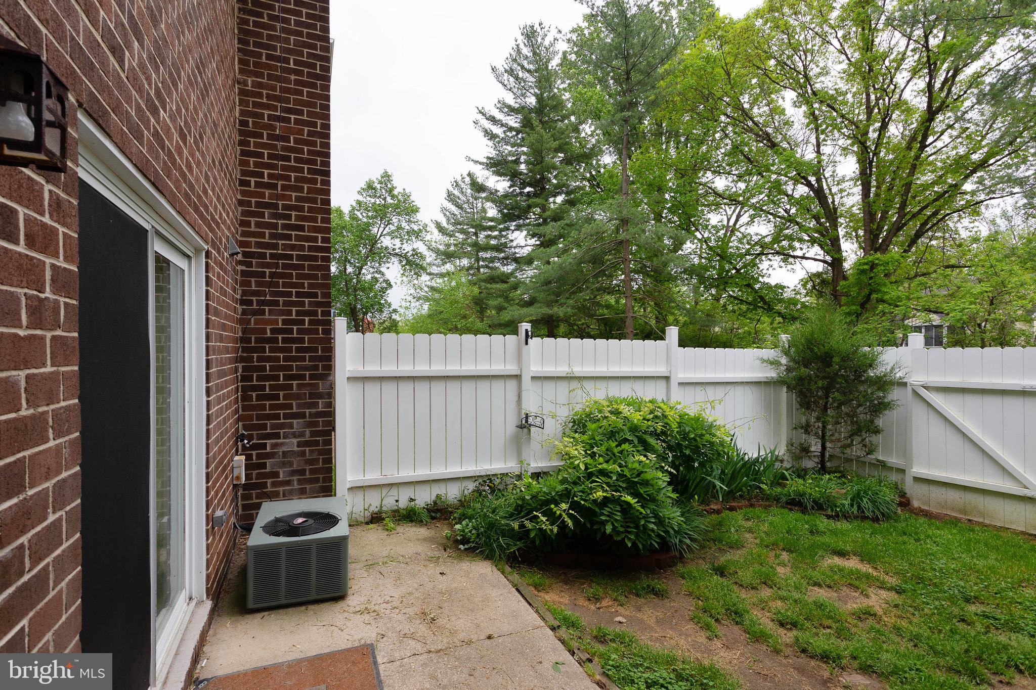 QUAIL MEADOWS TOWNHOUSES - Residential