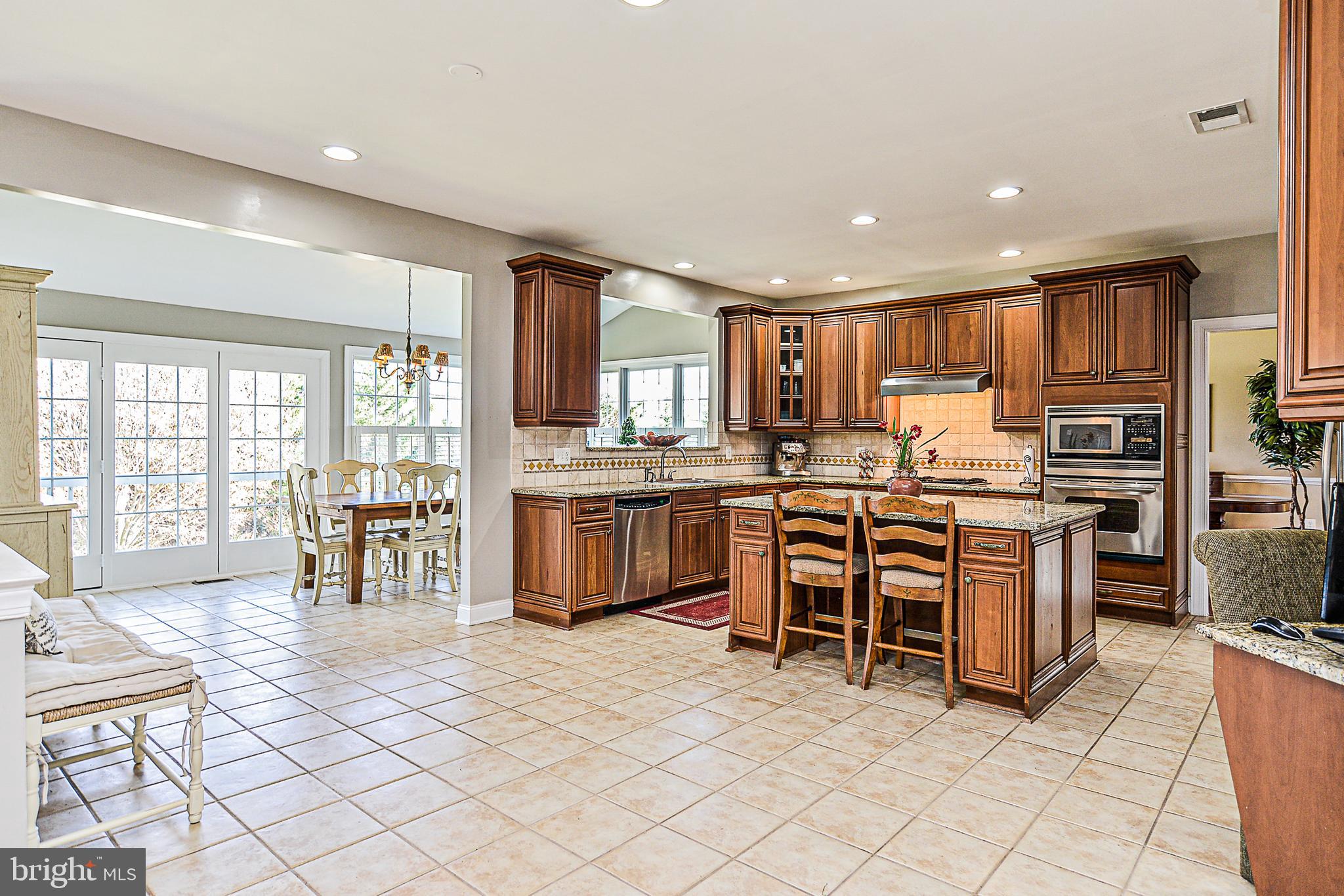 BELMONT COUNTRY CLUB - Residential