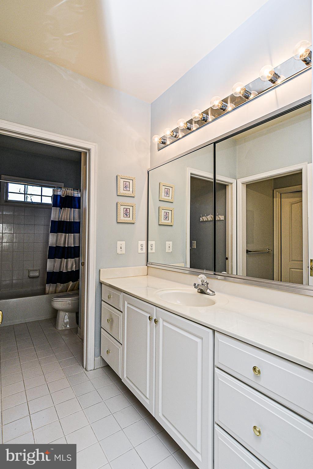 BELMONT COUNTRY CLUB - Residential