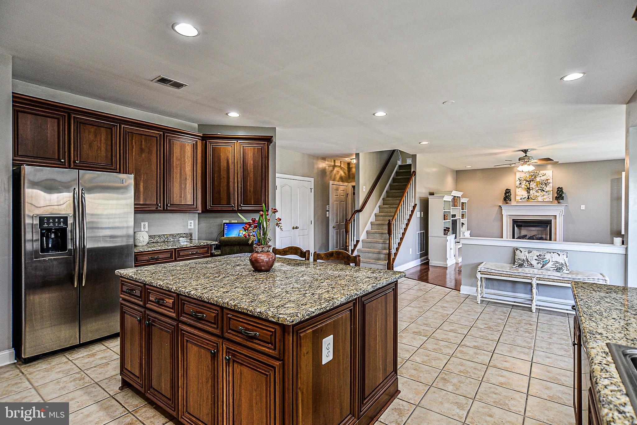 BELMONT COUNTRY CLUB - Residential