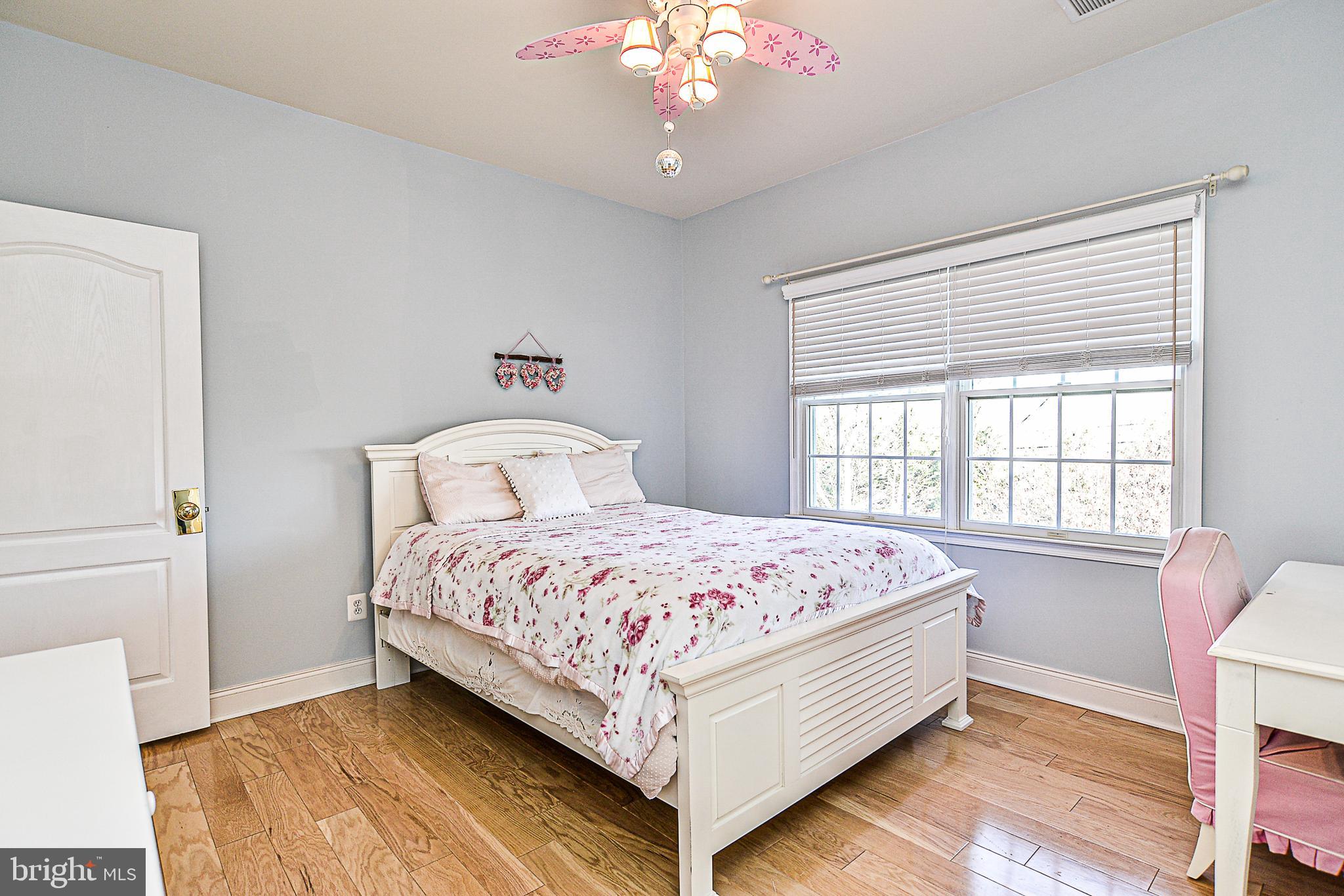 BELMONT COUNTRY CLUB - Residential