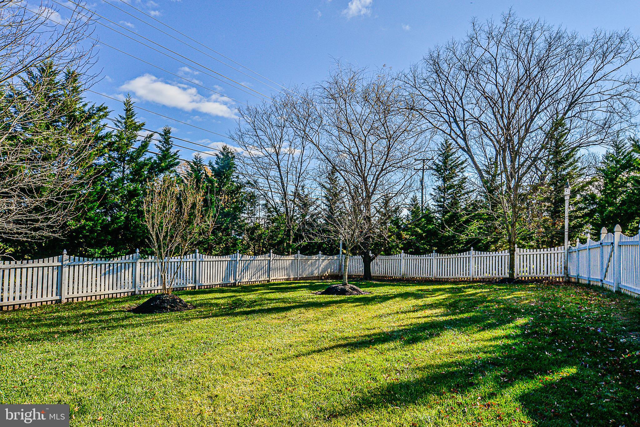 BELMONT COUNTRY CLUB - Residential