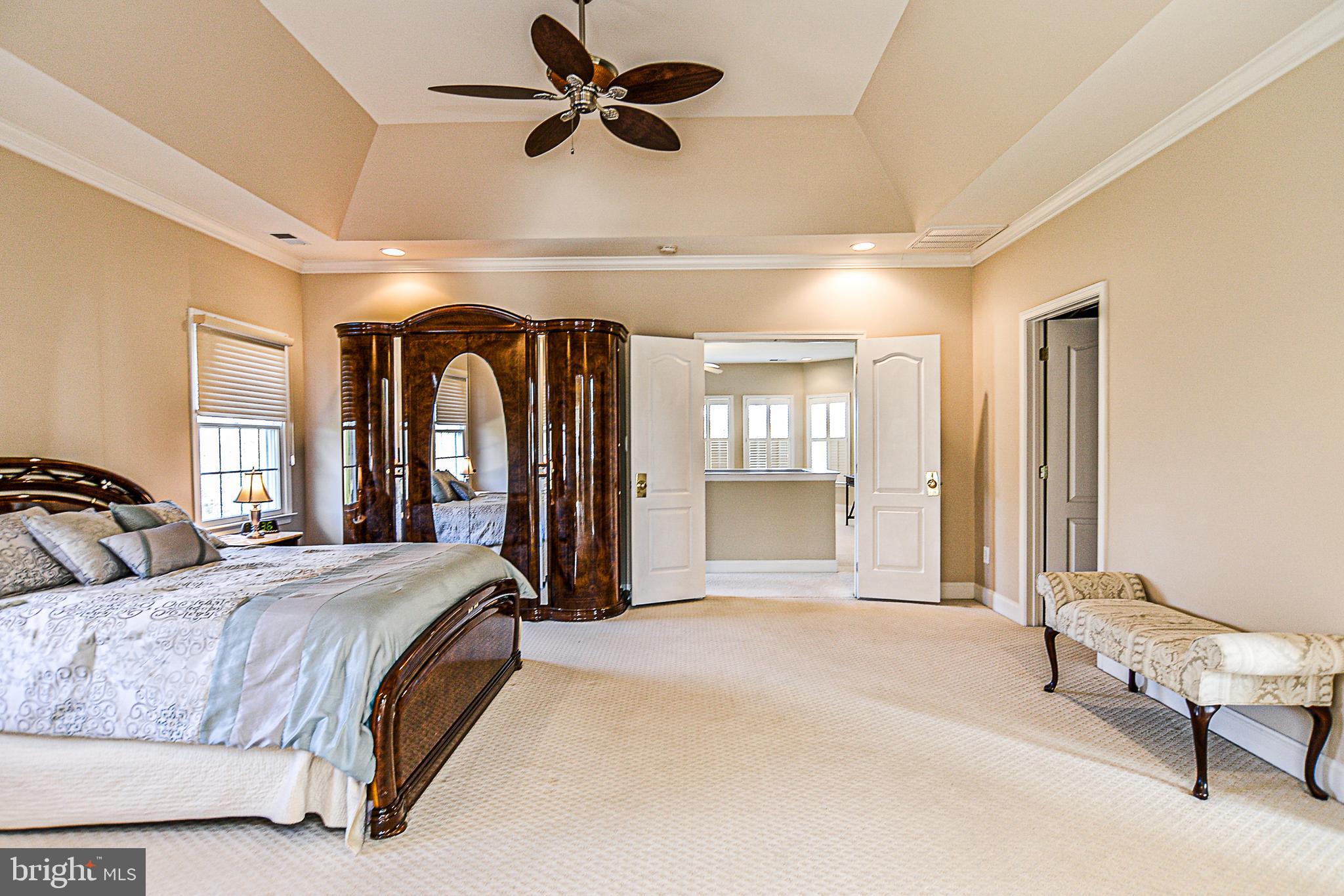 BELMONT COUNTRY CLUB - Residential