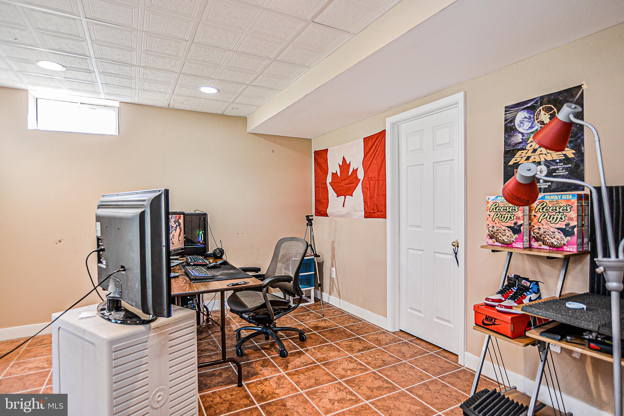 BELMONT COUNTRY CLUB - Residential