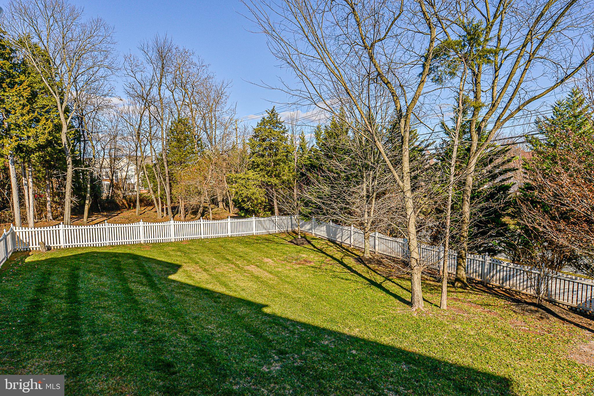 BELMONT COUNTRY CLUB - Residential