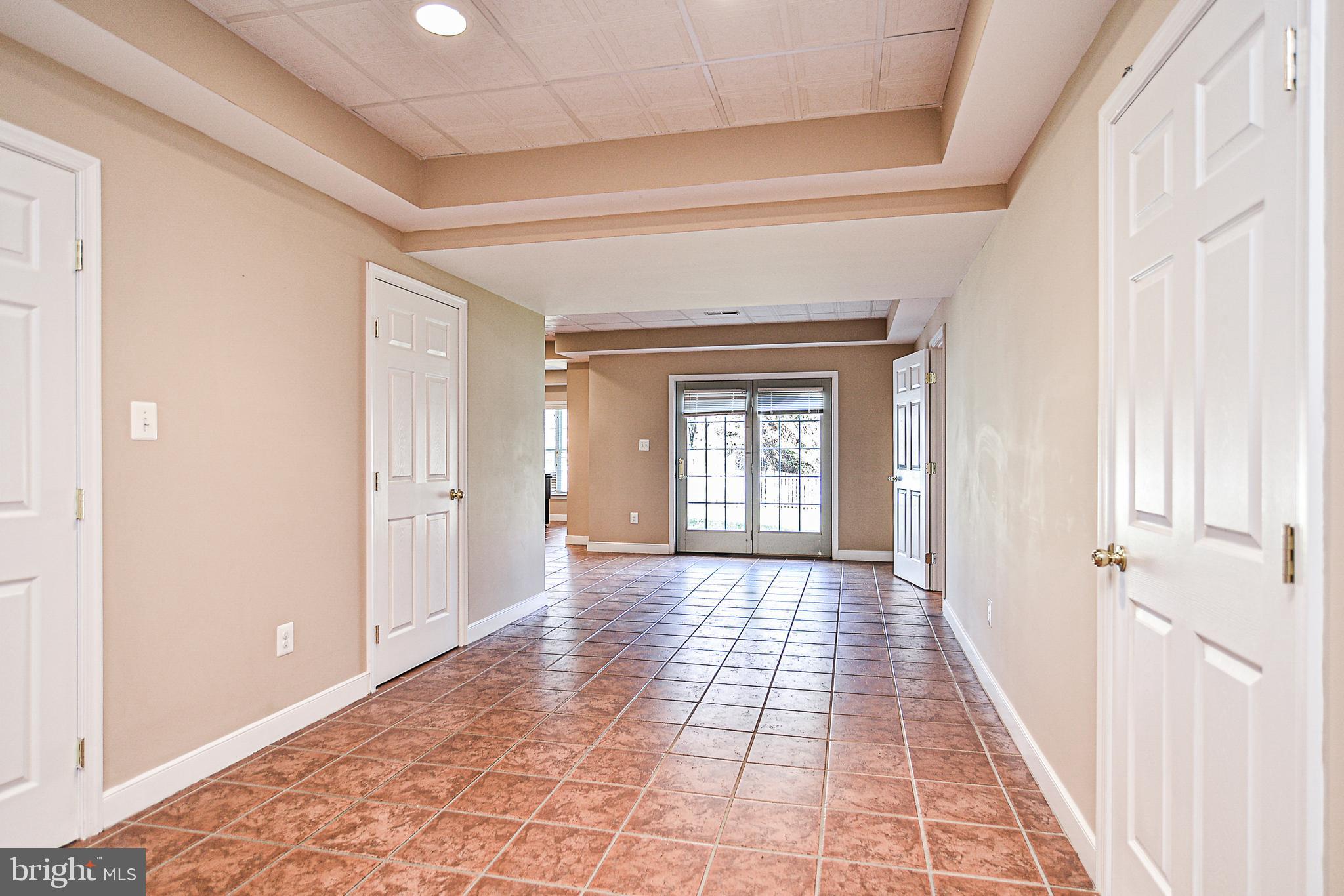 BELMONT COUNTRY CLUB - Residential