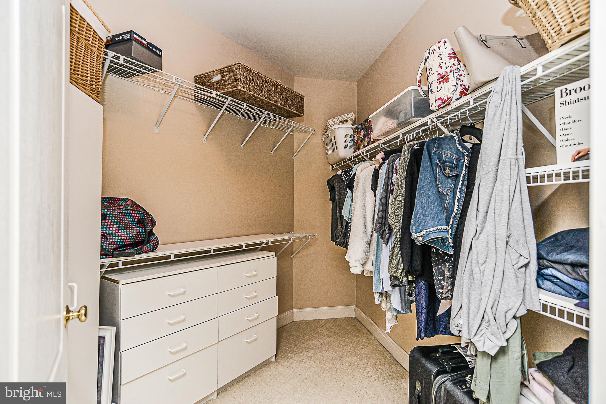 BELMONT COUNTRY CLUB - Residential