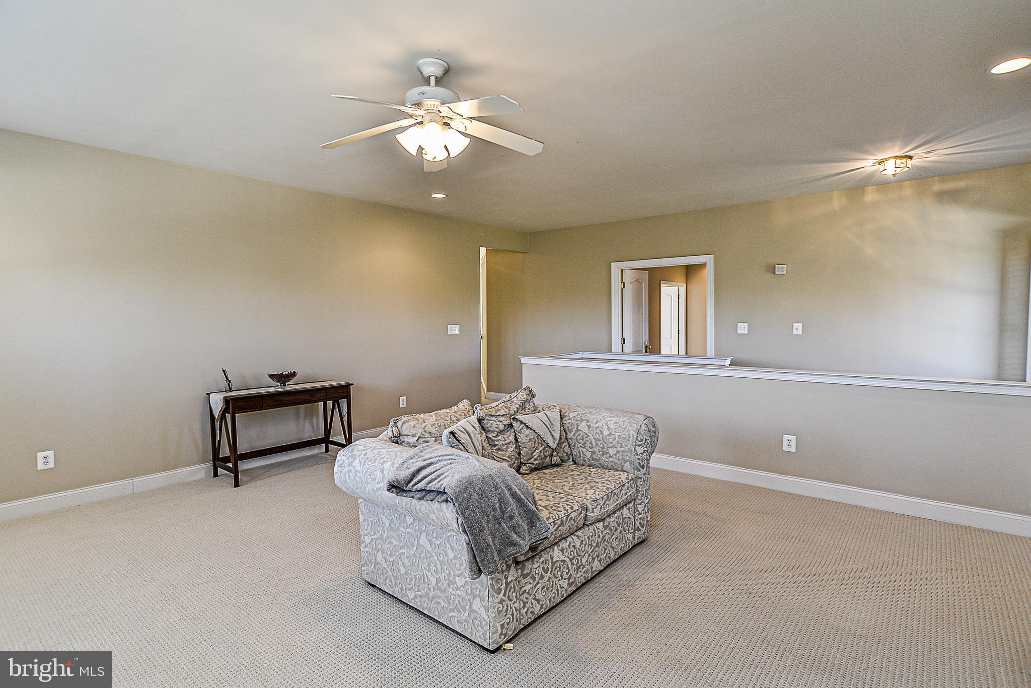 BELMONT COUNTRY CLUB - Residential