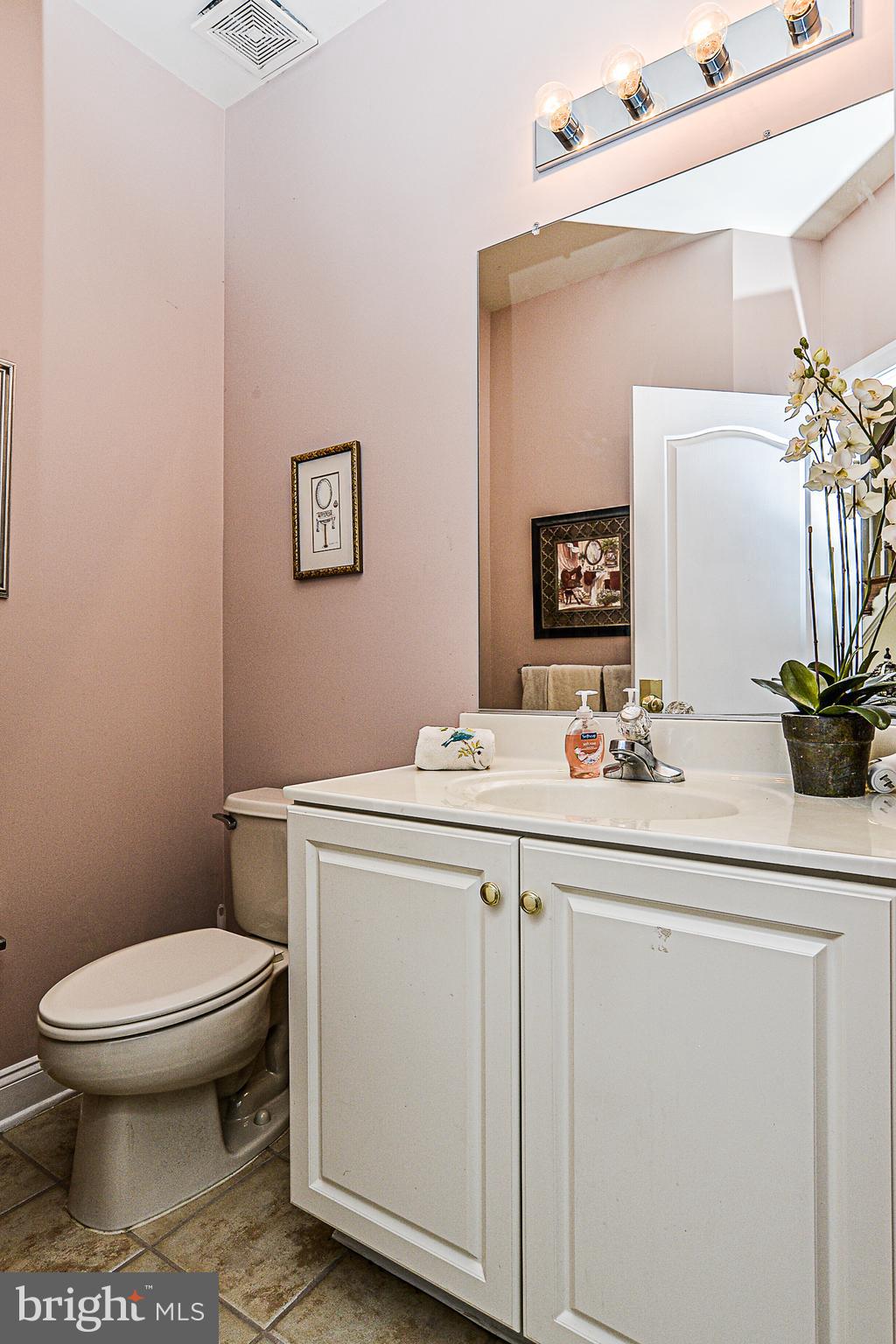 BELMONT COUNTRY CLUB - Residential