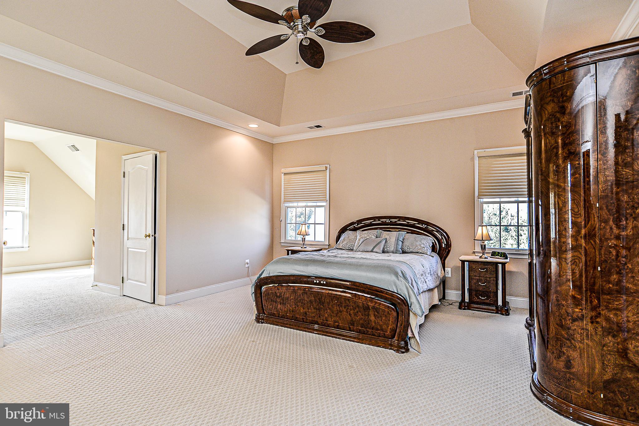 BELMONT COUNTRY CLUB - Residential