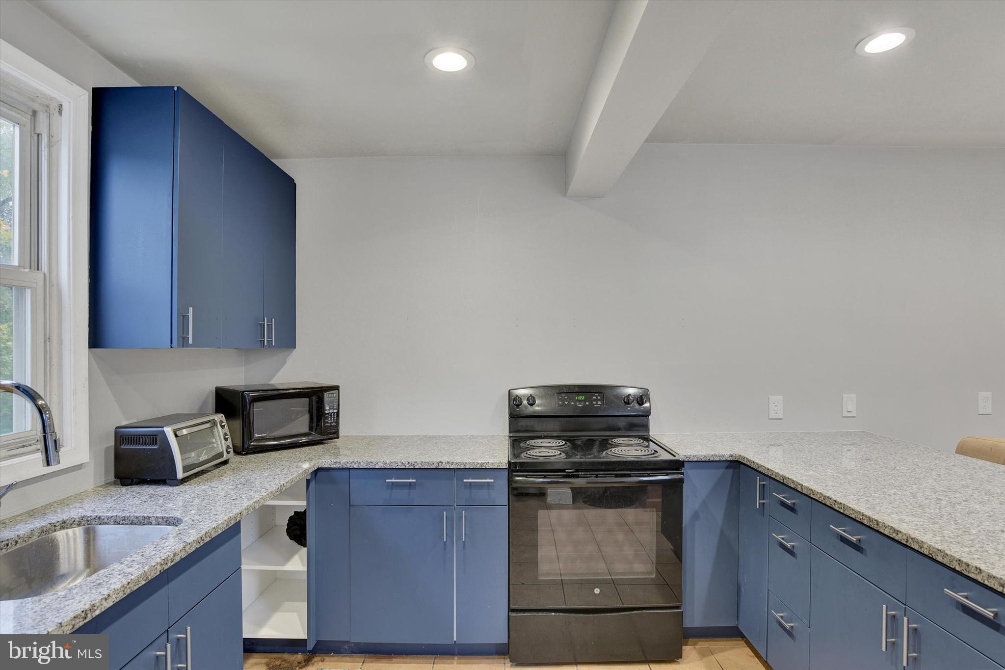 ANNVILLE TOWNSHIP - Residential