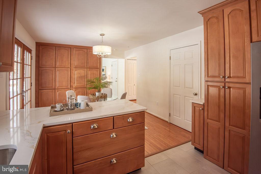 LAKEWOOD HILLS - Residential