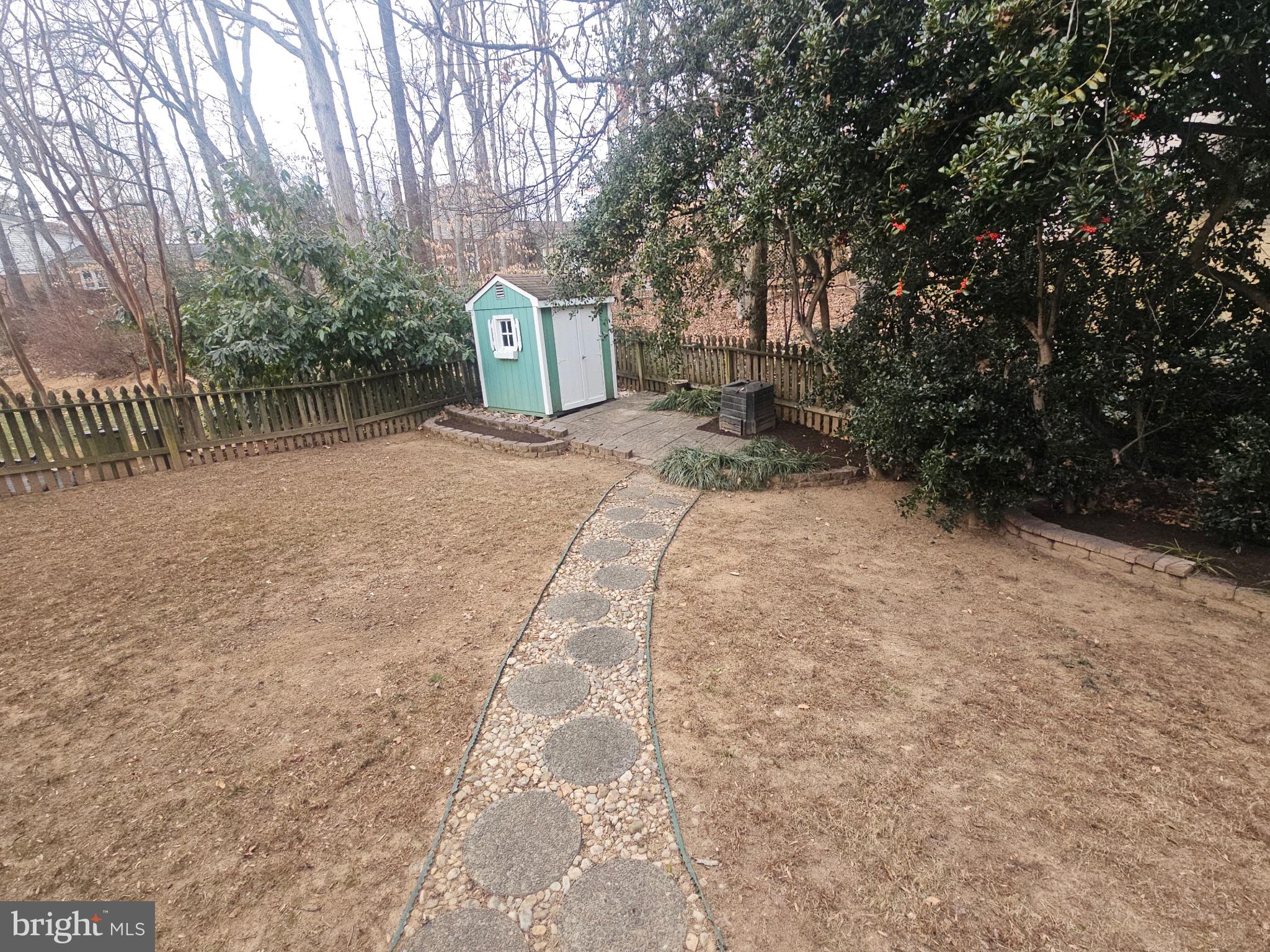 LAKEWOOD HILLS - Residential