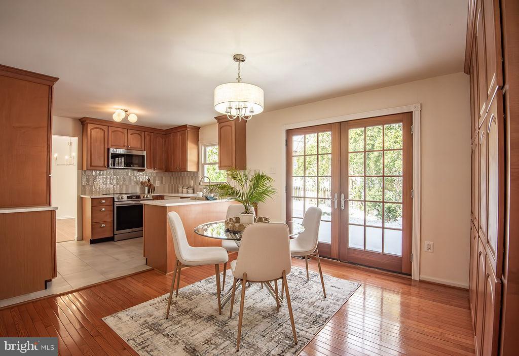 LAKEWOOD HILLS - Residential