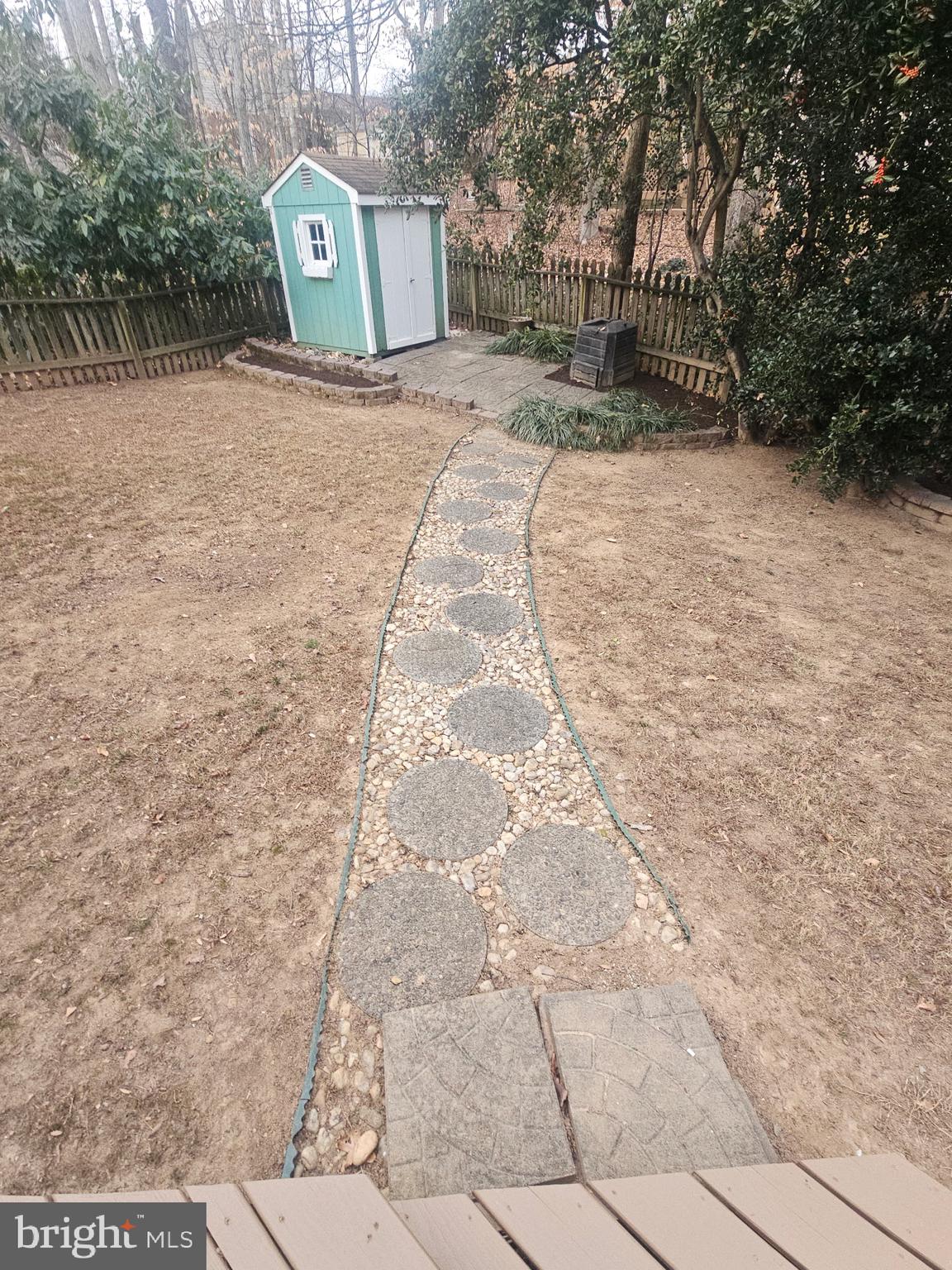 LAKEWOOD HILLS - Residential