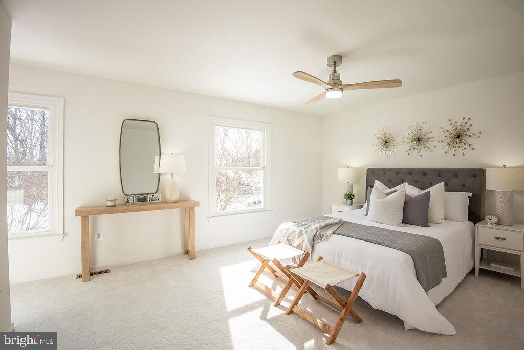 LAKEWOOD HILLS - Residential