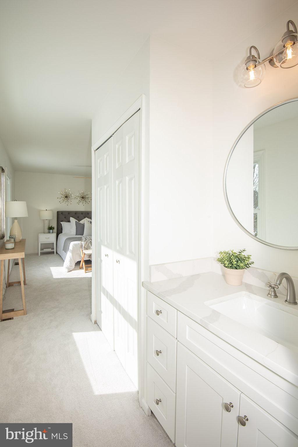 LAKEWOOD HILLS - Residential