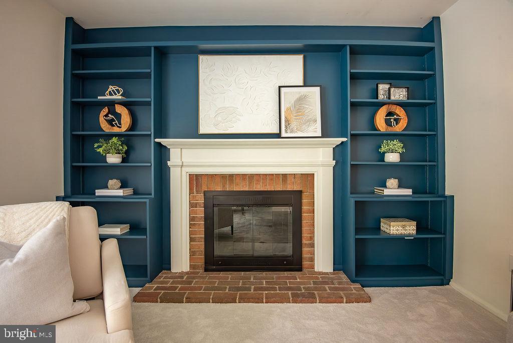 LAKEWOOD HILLS - Residential