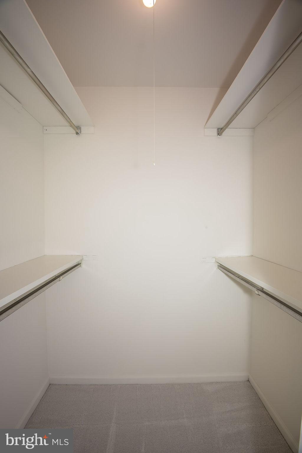 LAKEWOOD HILLS - Residential