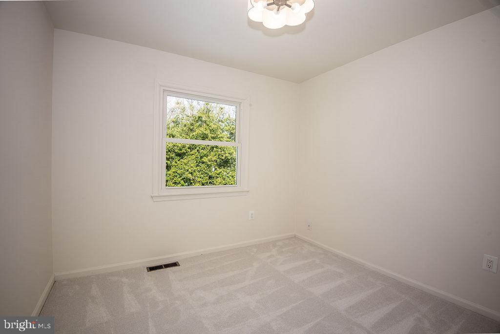 LAKEWOOD HILLS - Residential