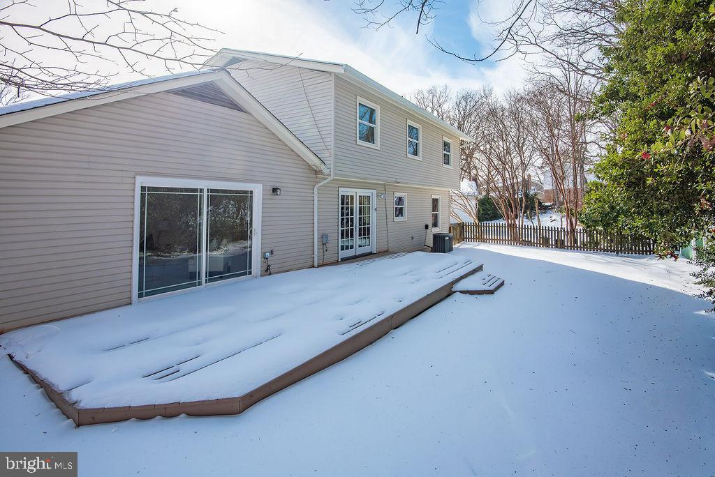 LAKEWOOD HILLS - Residential