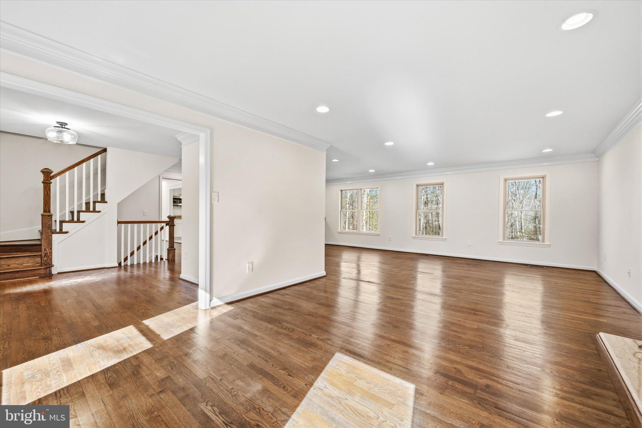 SHADOWALK - Residential