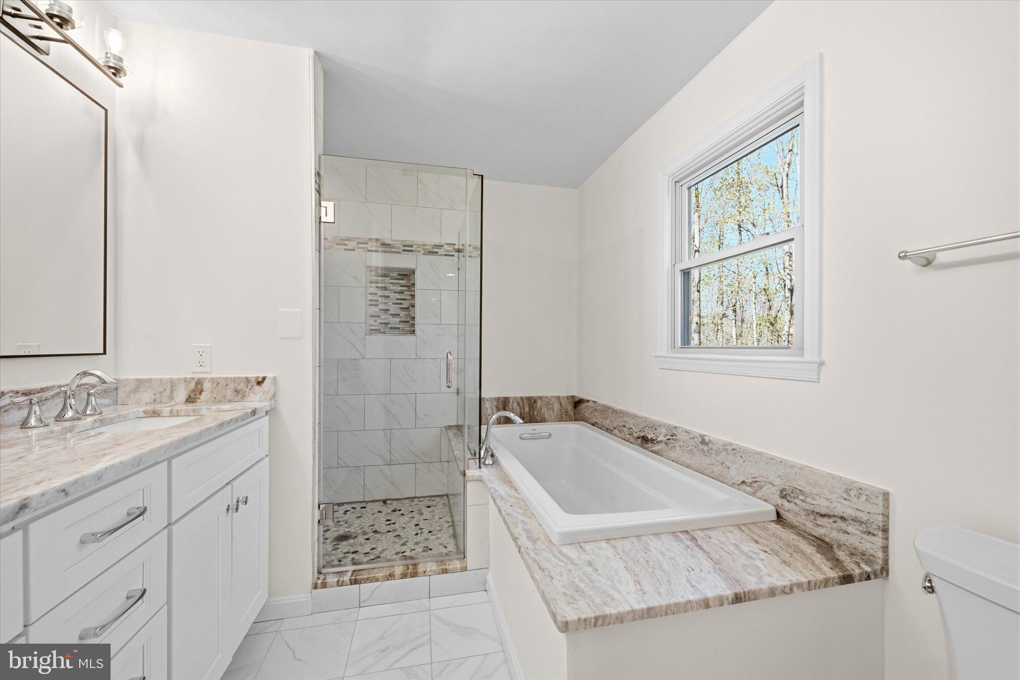 SHADOWALK - Residential