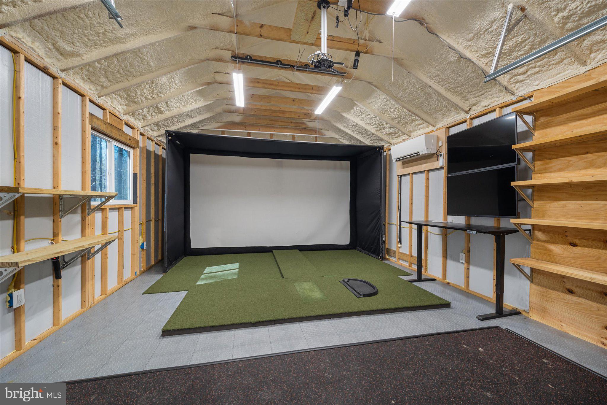 SHADOWALK - Residential