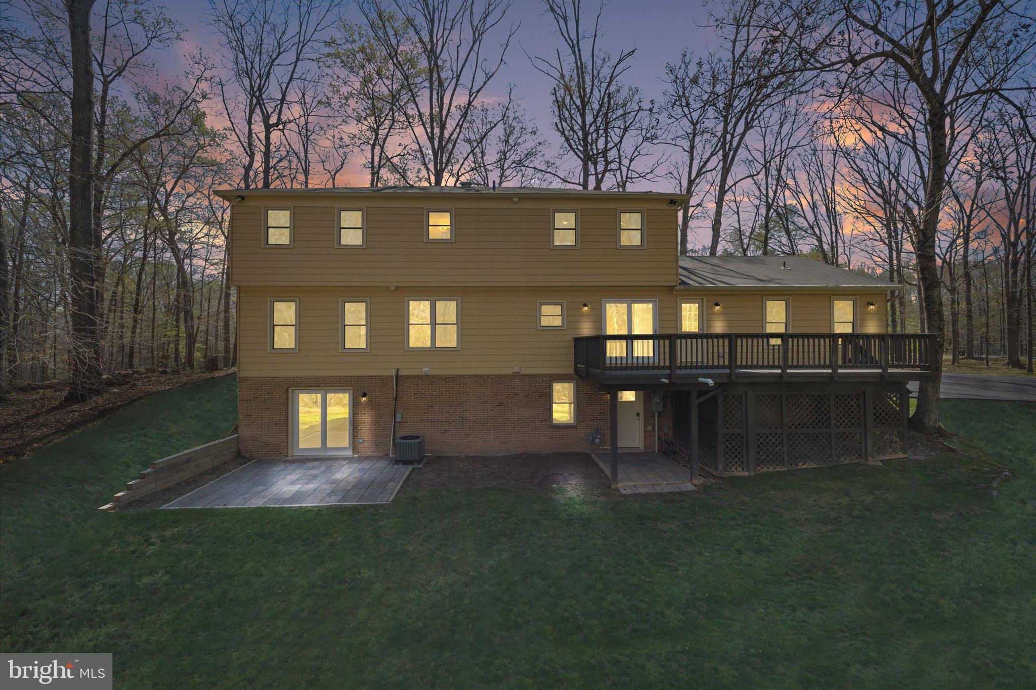 SHADOWALK - Residential