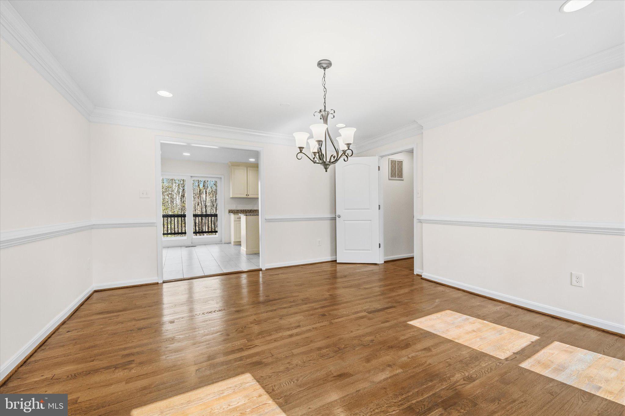 SHADOWALK - Residential