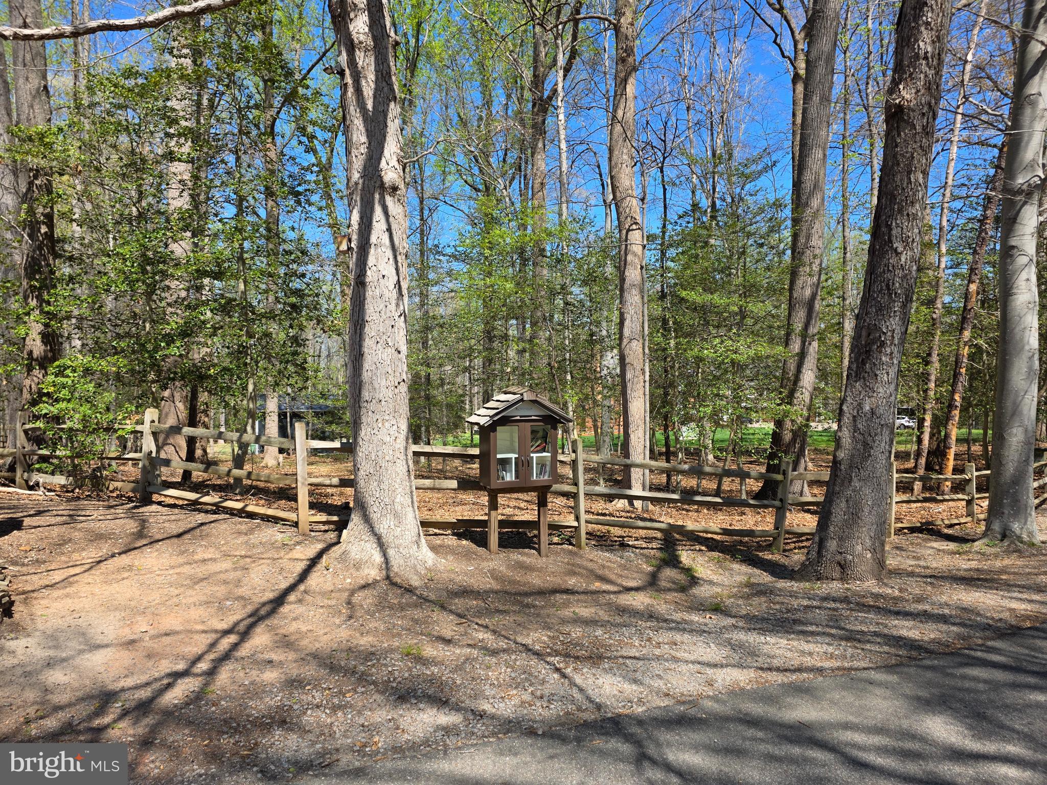 SHADOWALK - Residential