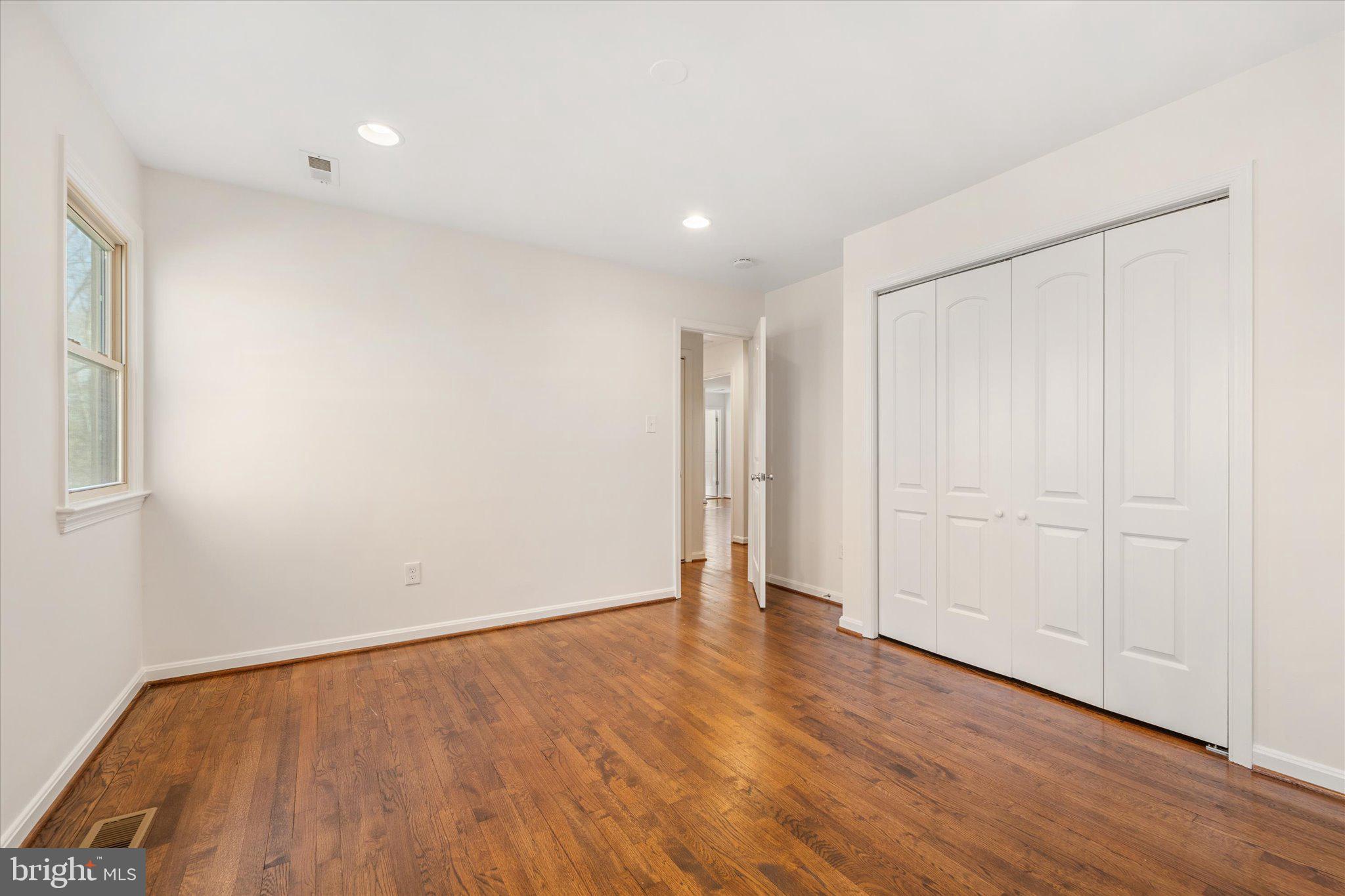 SHADOWALK - Residential