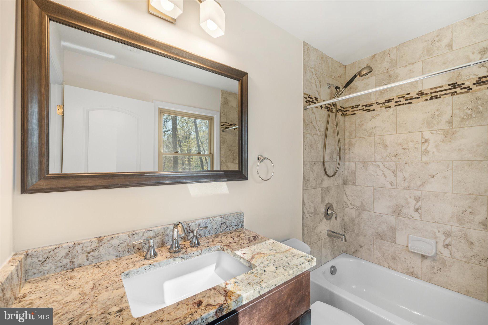 SHADOWALK - Residential