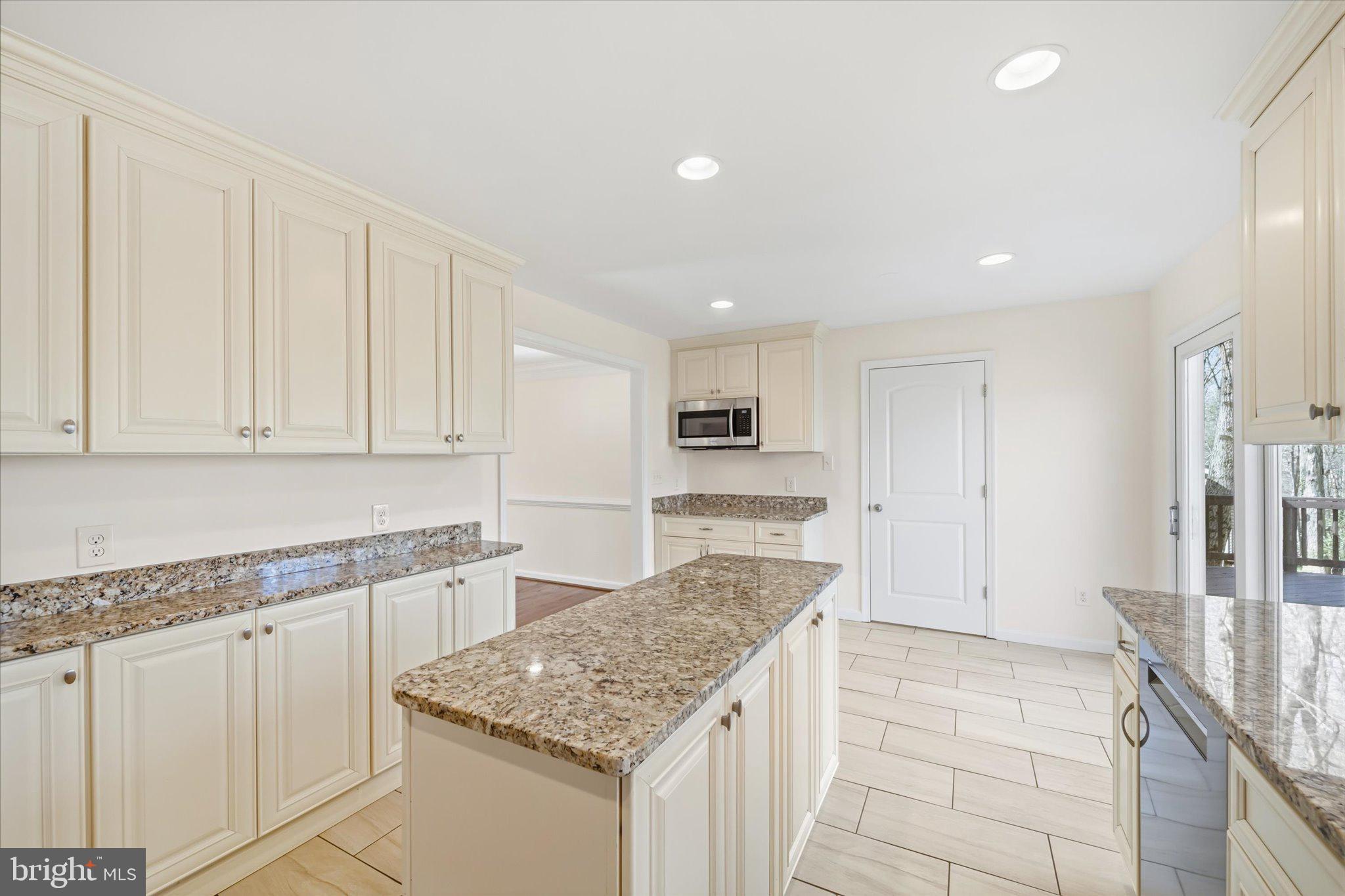 SHADOWALK - Residential