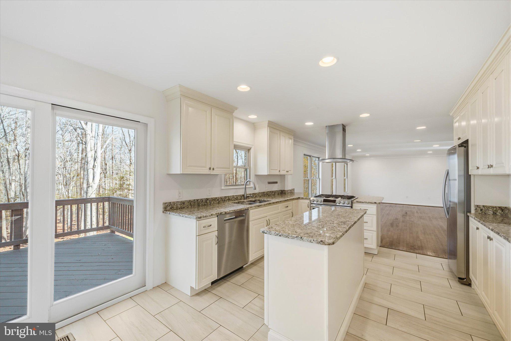 SHADOWALK - Residential