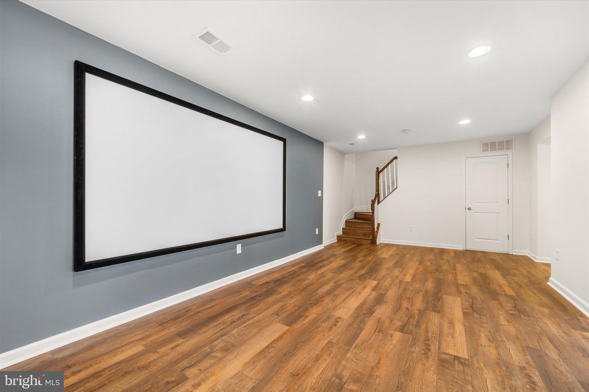 SHADOWALK - Residential