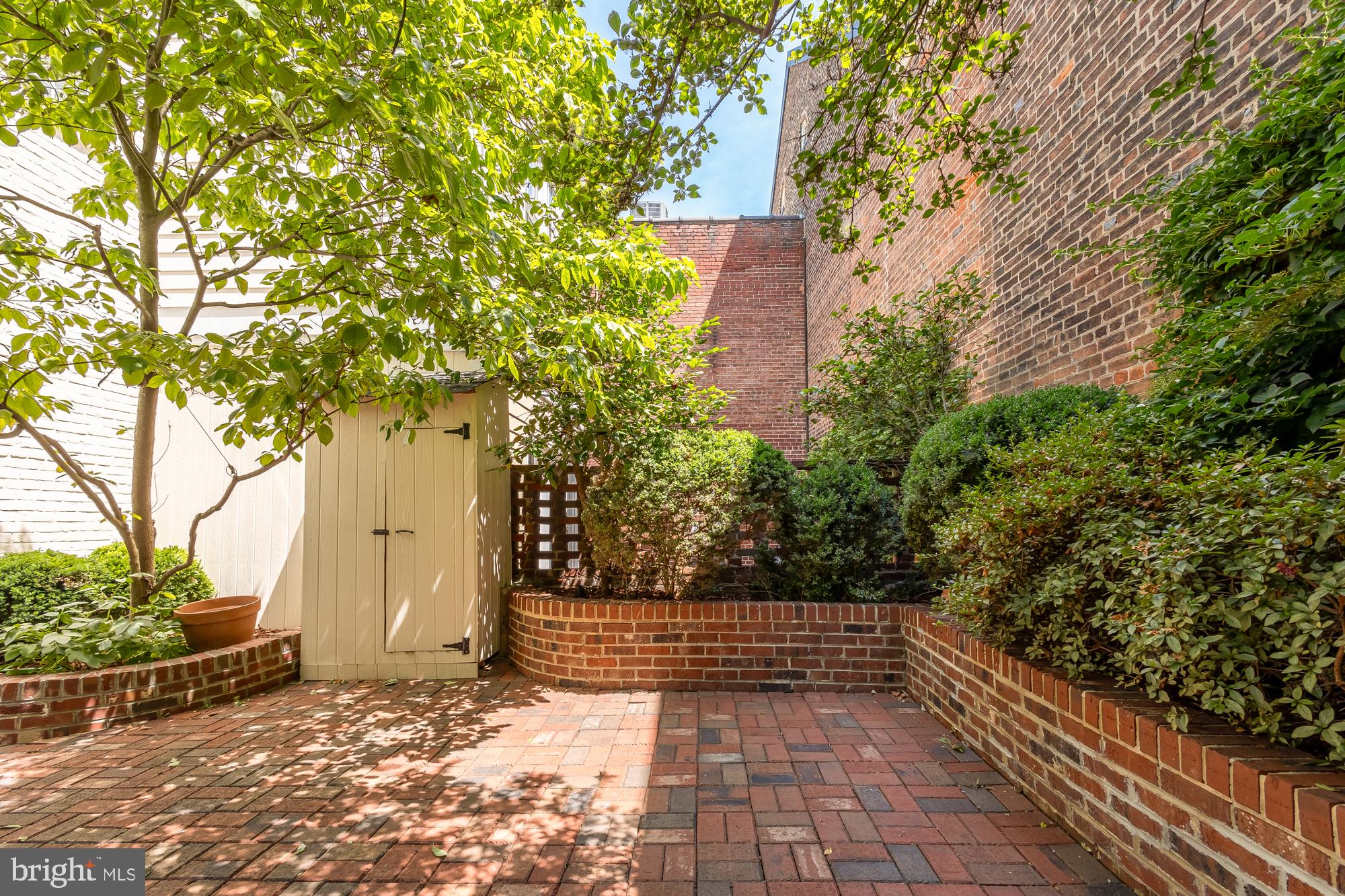 OLD TOWN - Residential