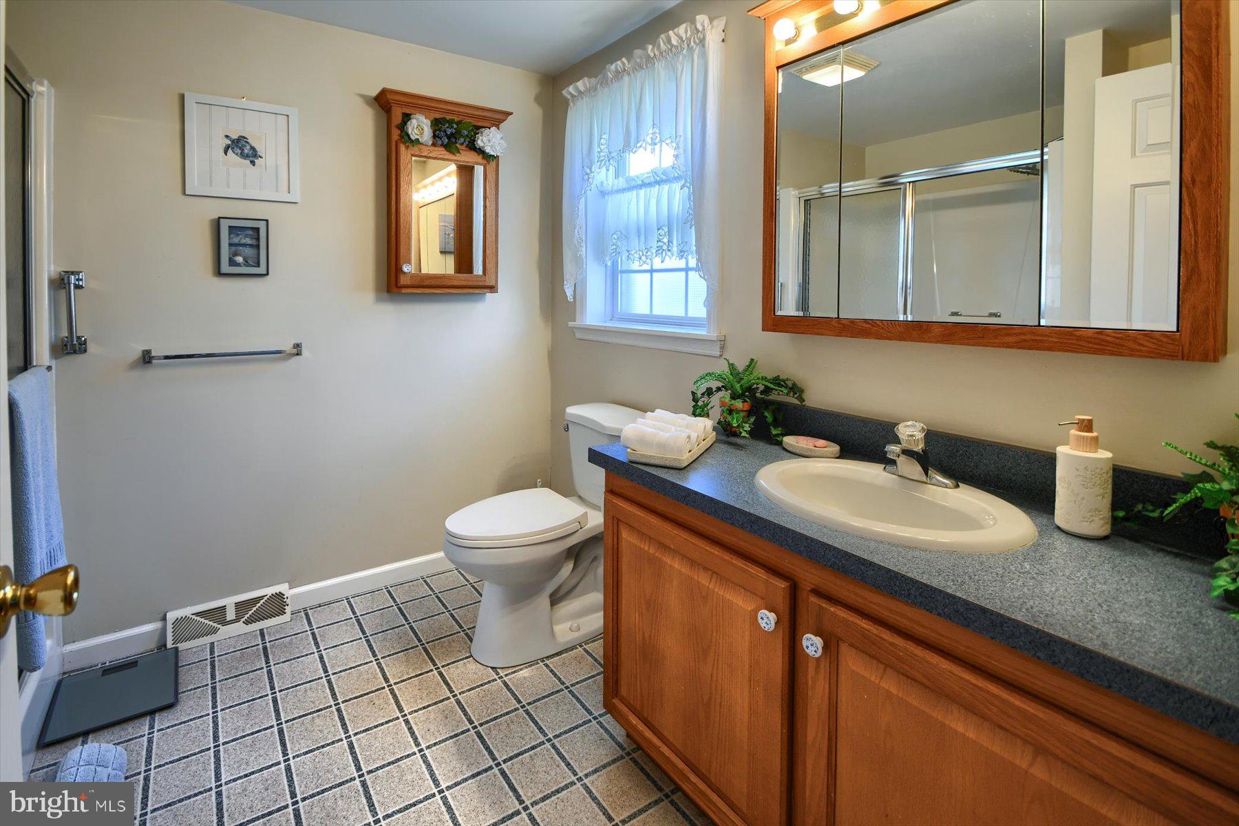 NESHAMINY FALLS - Residential