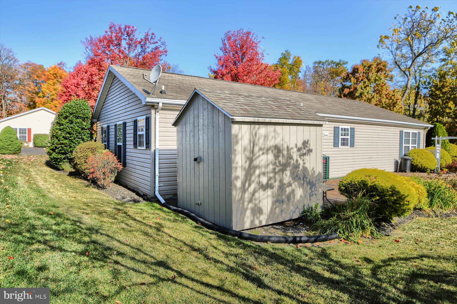 NESHAMINY FALLS - Residential