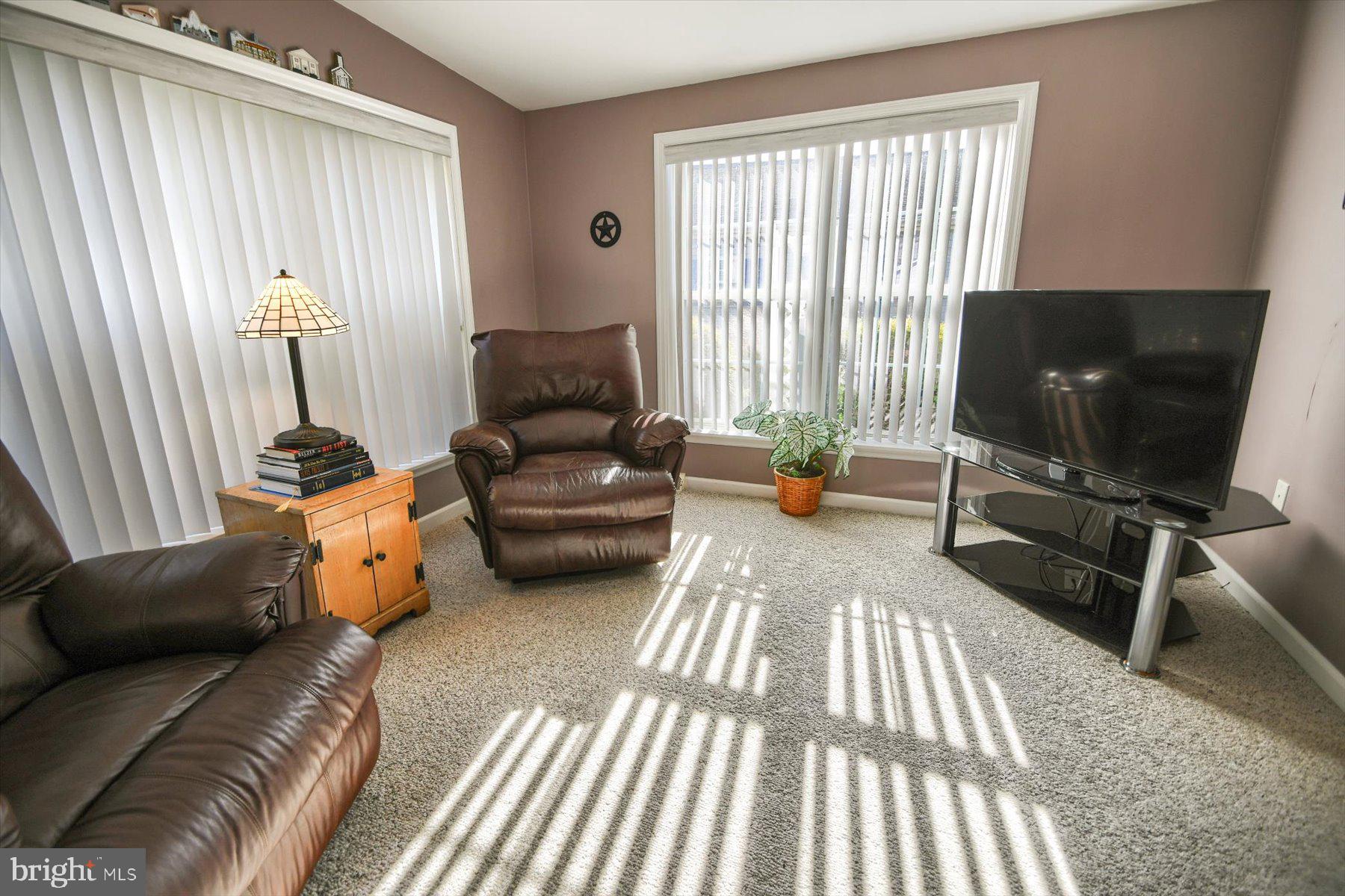 NESHAMINY FALLS - Residential