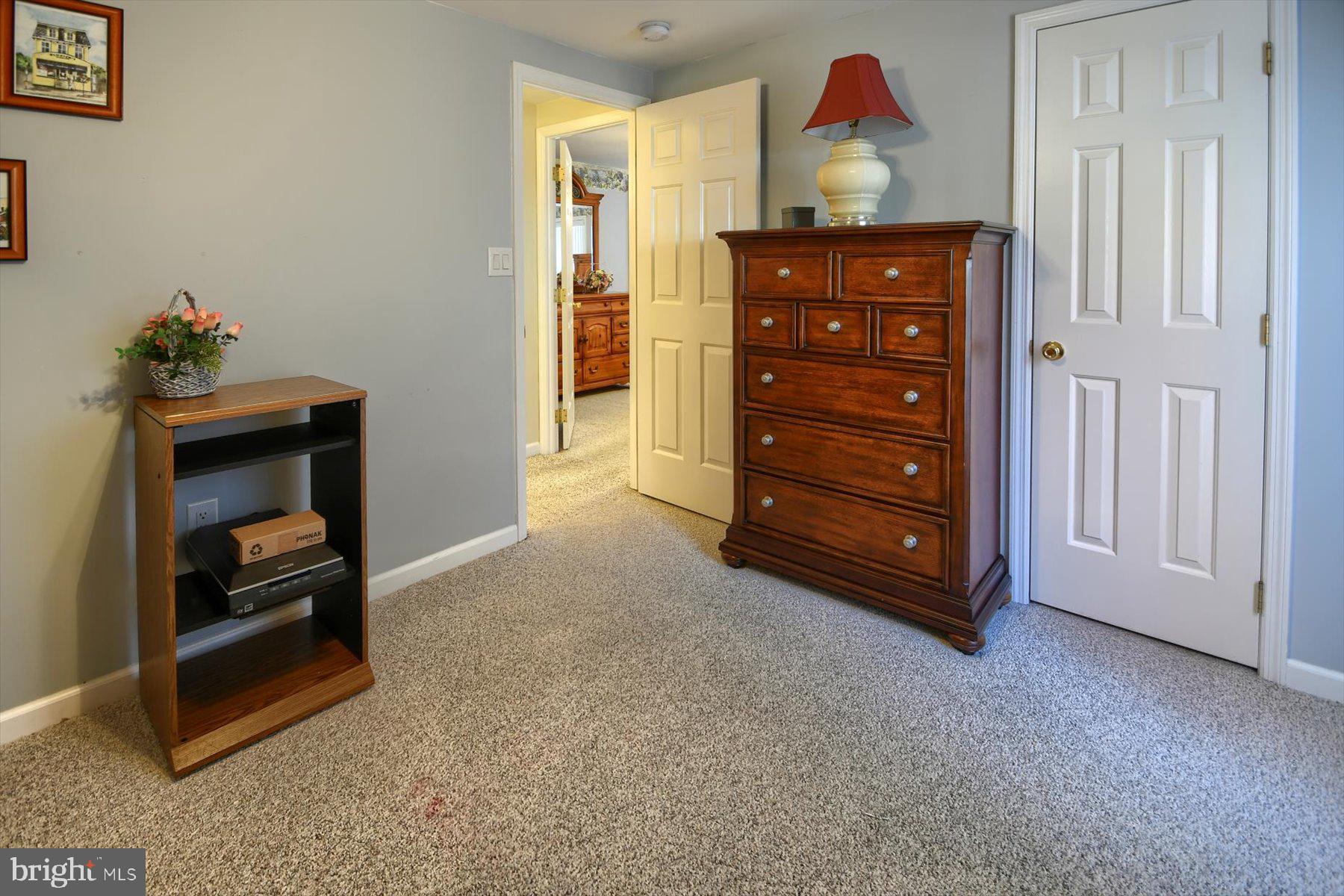 NESHAMINY FALLS - Residential