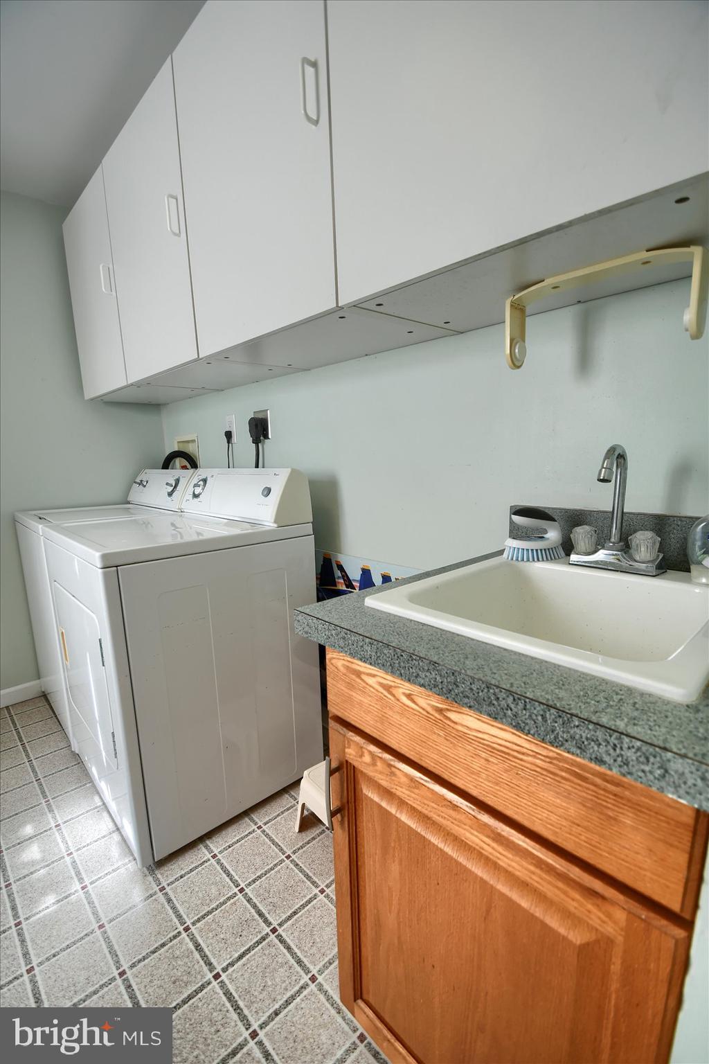 NESHAMINY FALLS - Residential