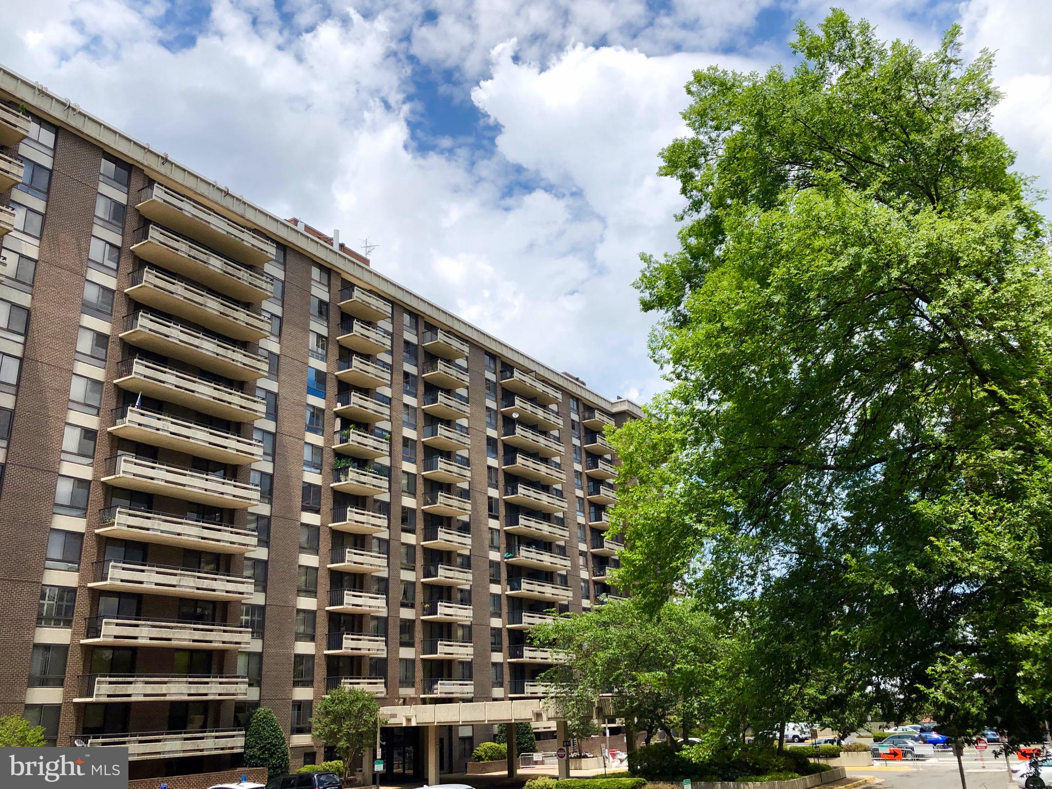 ENCORE OF MCLEAN - Residential Lease