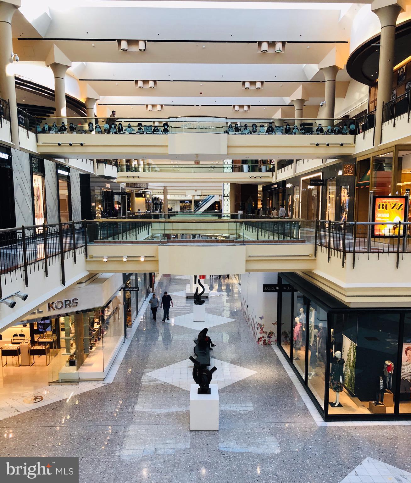 ENCORE OF MCLEAN - Residential Lease