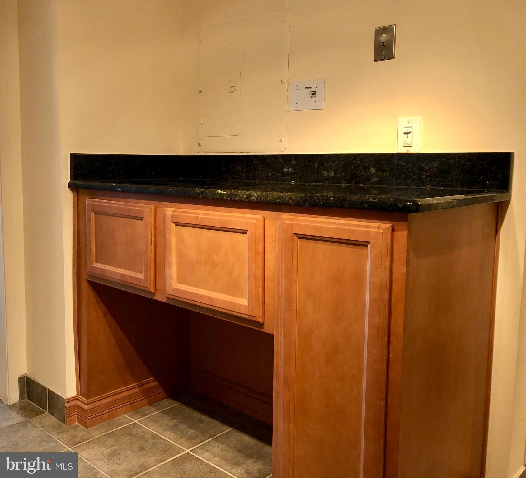 ENCORE OF MCLEAN - Residential Lease