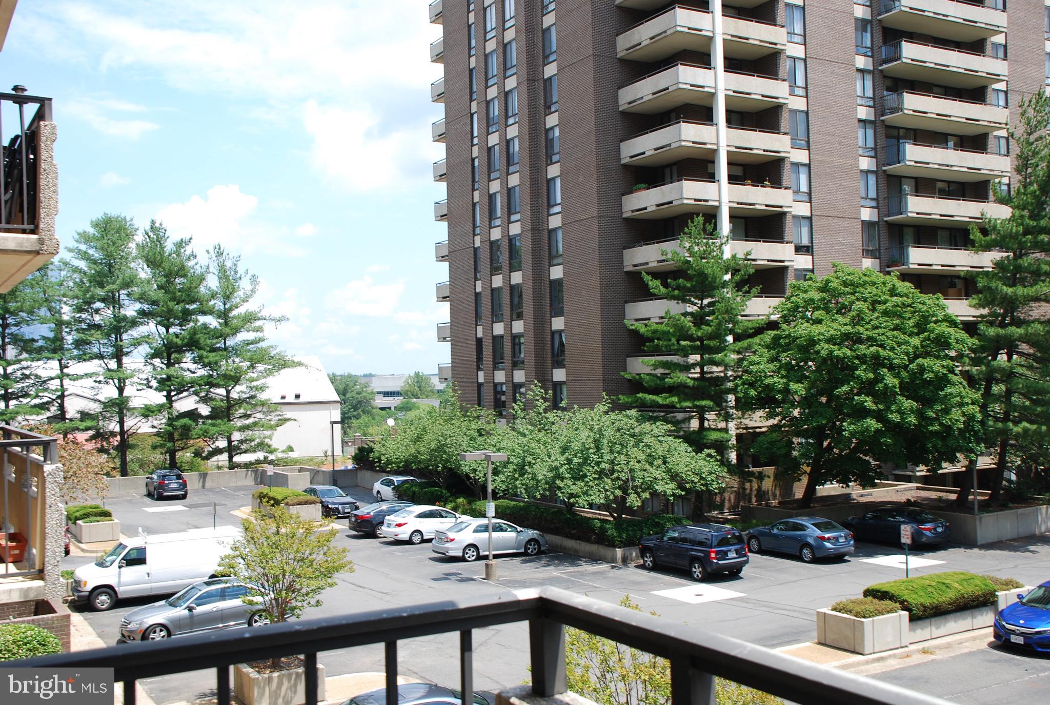 ENCORE OF MCLEAN - Residential Lease