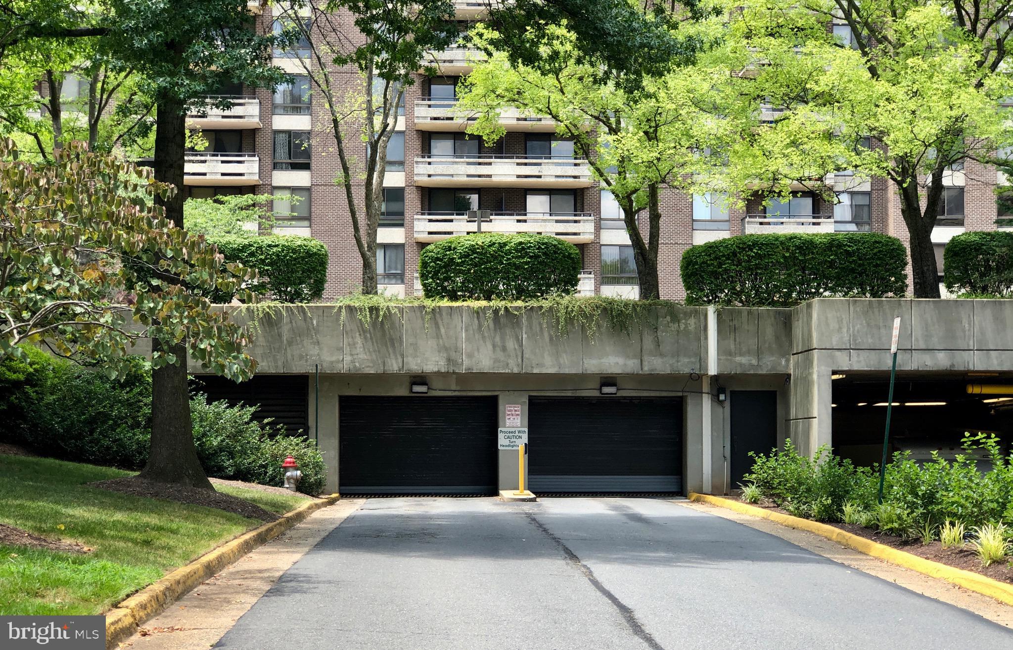 ENCORE OF MCLEAN - Residential Lease