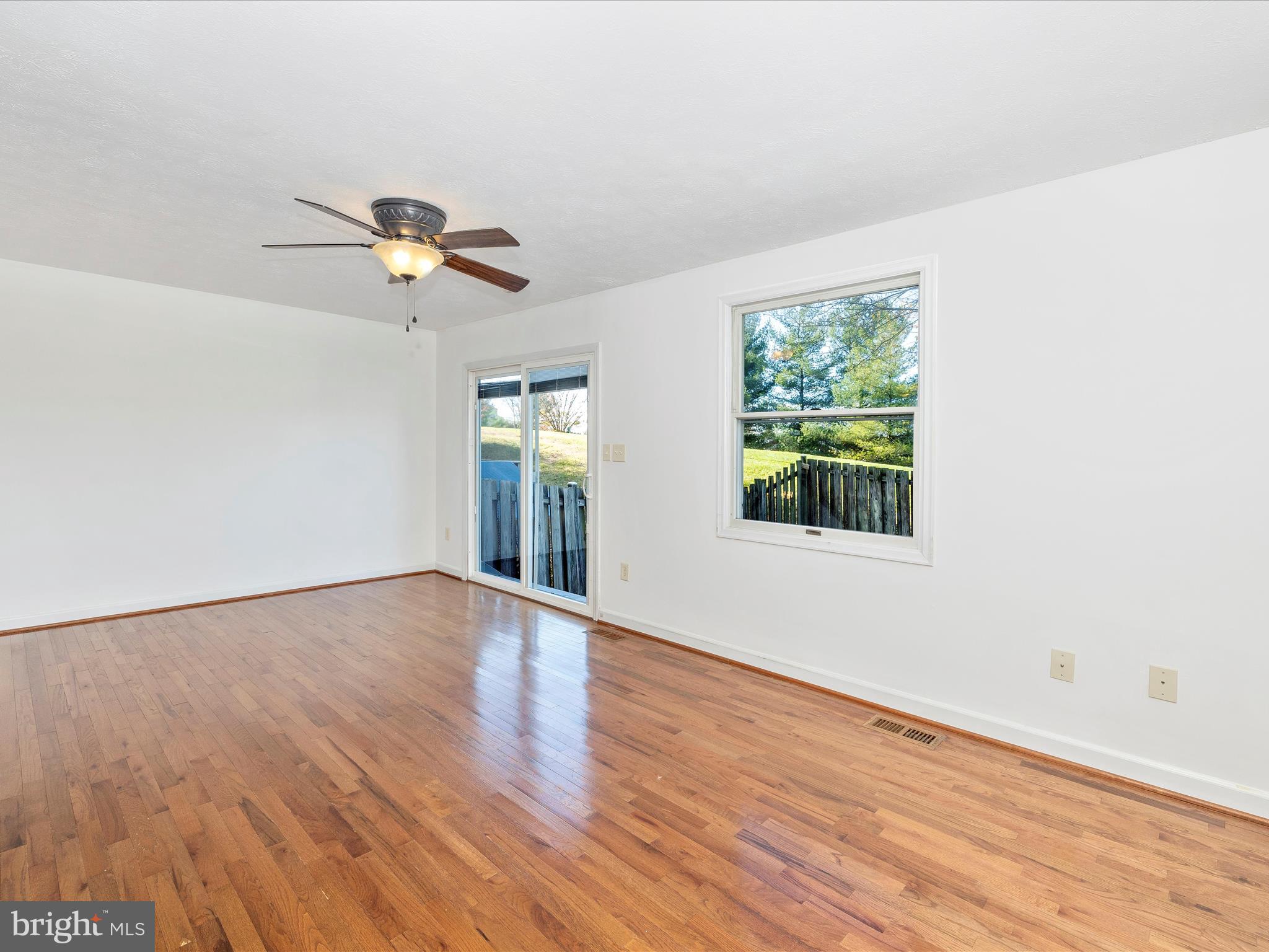 EAGLEHEAD SUMMERFIELD - Residential